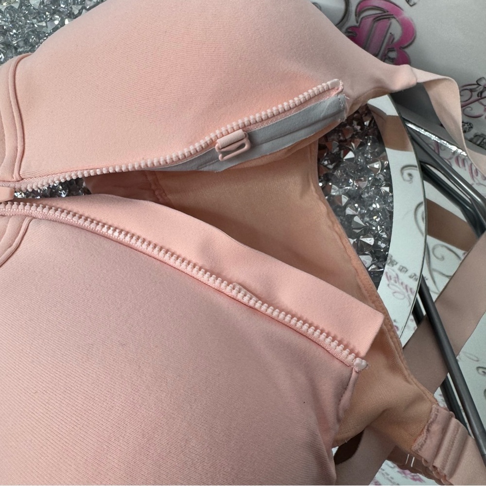 Under armour bra sports peach pink orange pastel logo silver criss cross support - Picture 5 of 9